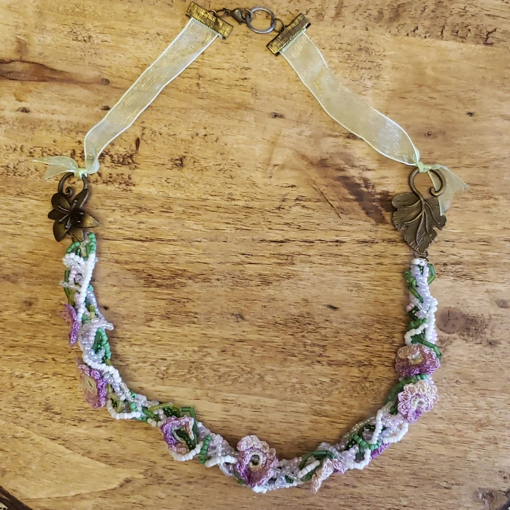 Handmade necklace - Picture 2 of 5